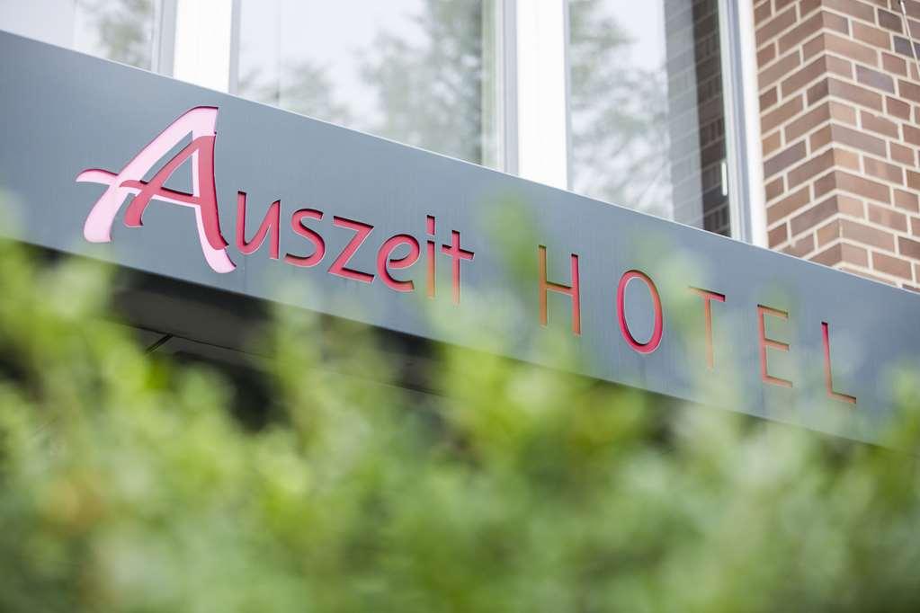 Auszeit Hotel Dusseldorf - Das Fruhstuckshotel - Partner Of Sorat Hotels Bagian luar foto